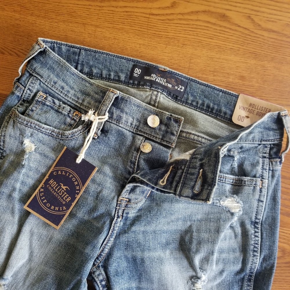 sale // hollister | Vintage Boyfriend Jeans